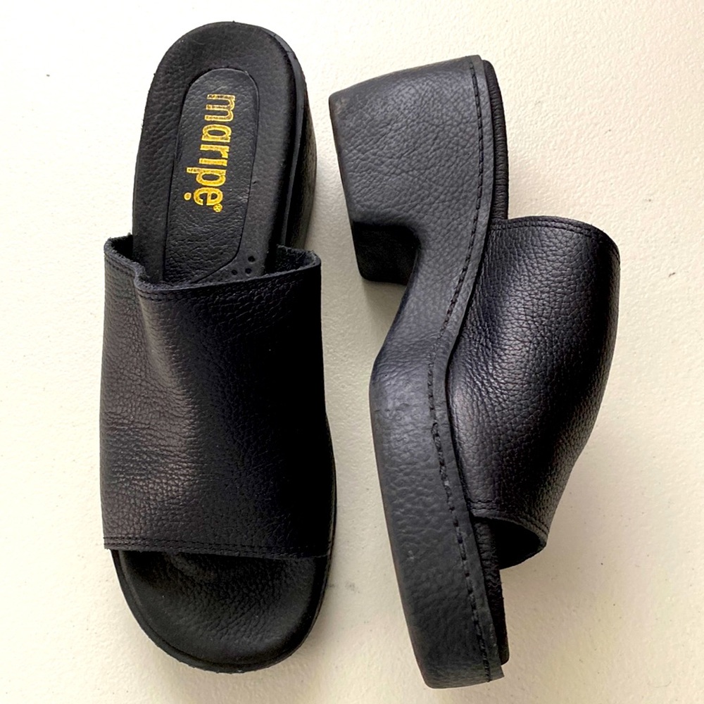 Unique slip on